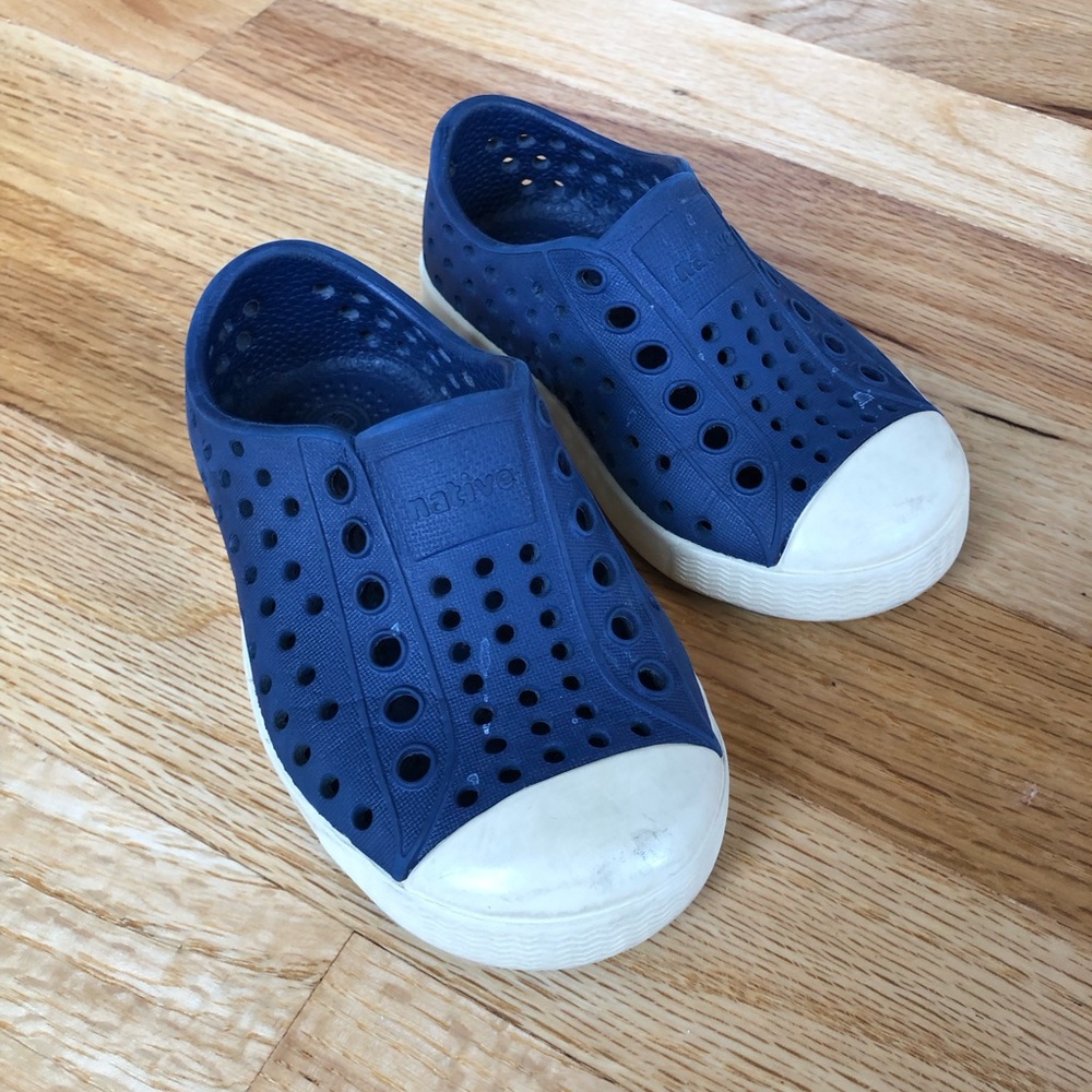 Native Toddlers Size 5 Blue Slip On Jefferson Comfort Outdoor Water Shoe